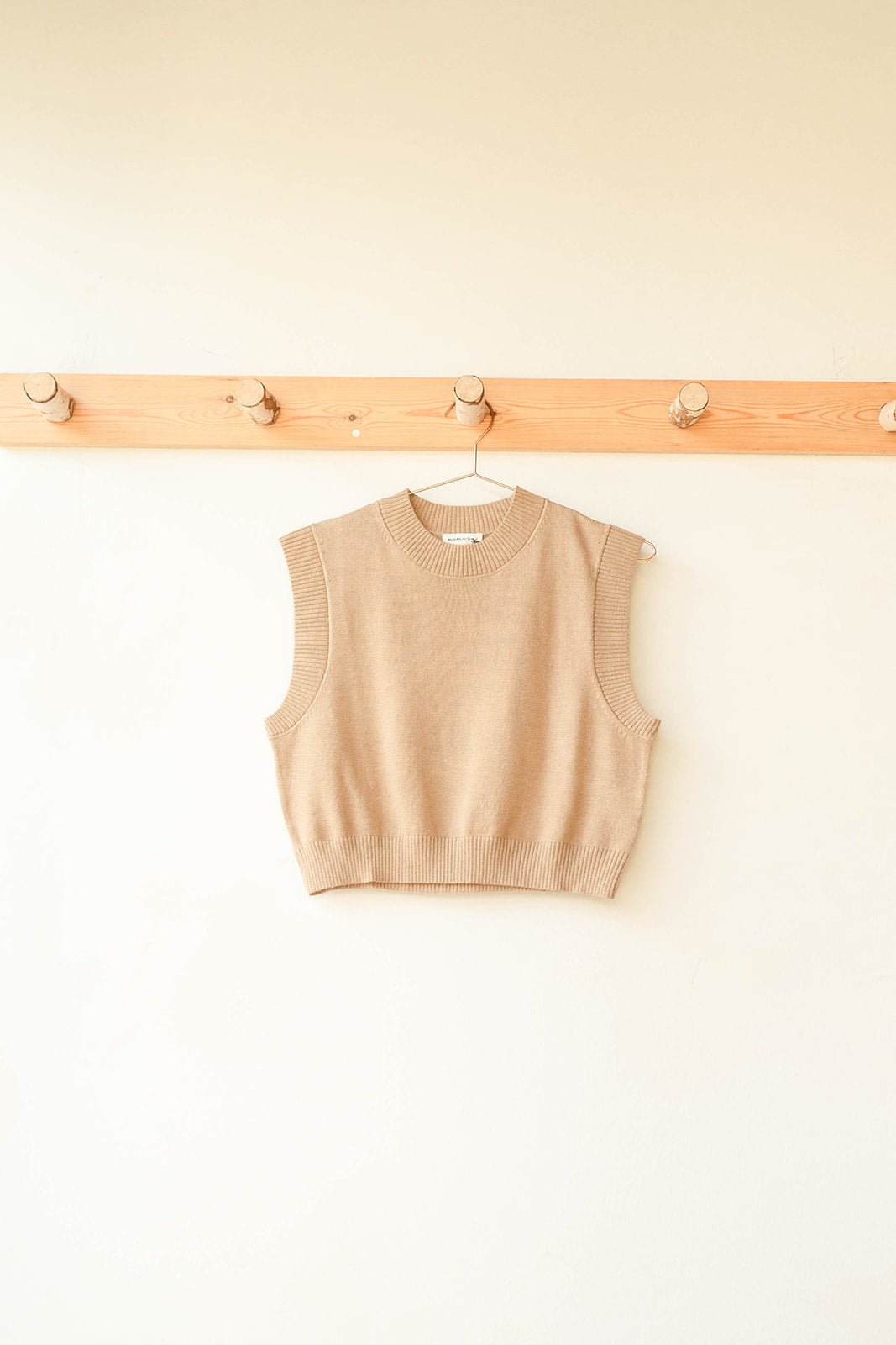 etta sweater layering tank
