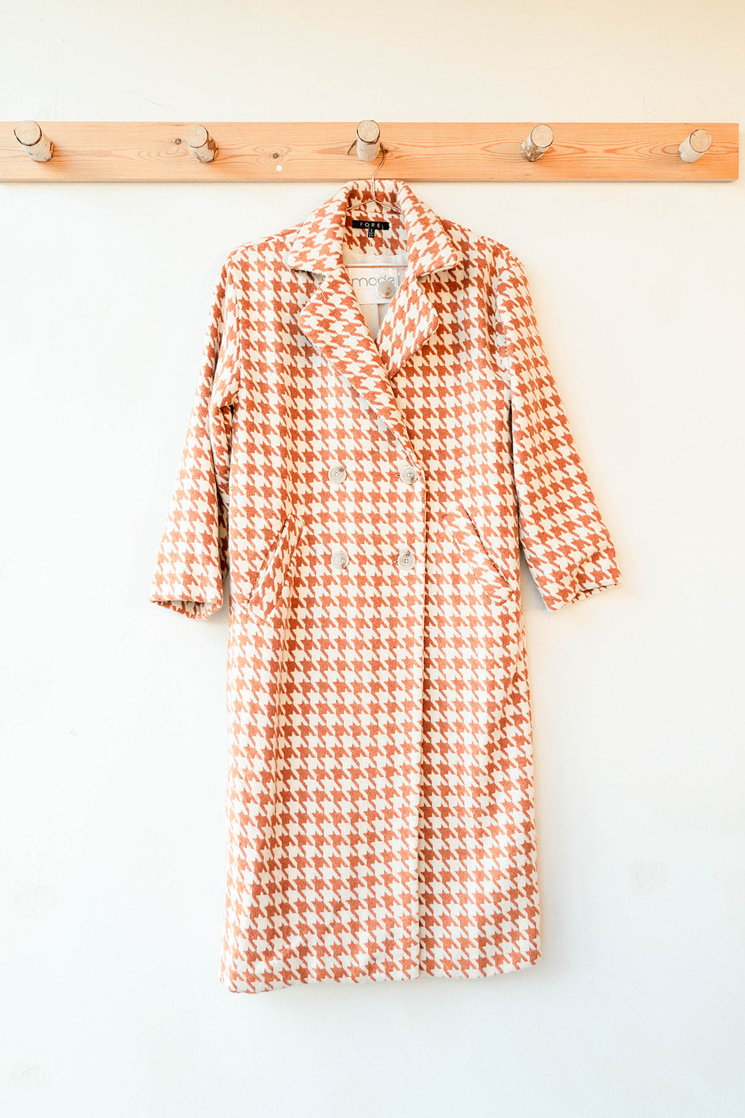 elegant houndstooth coat