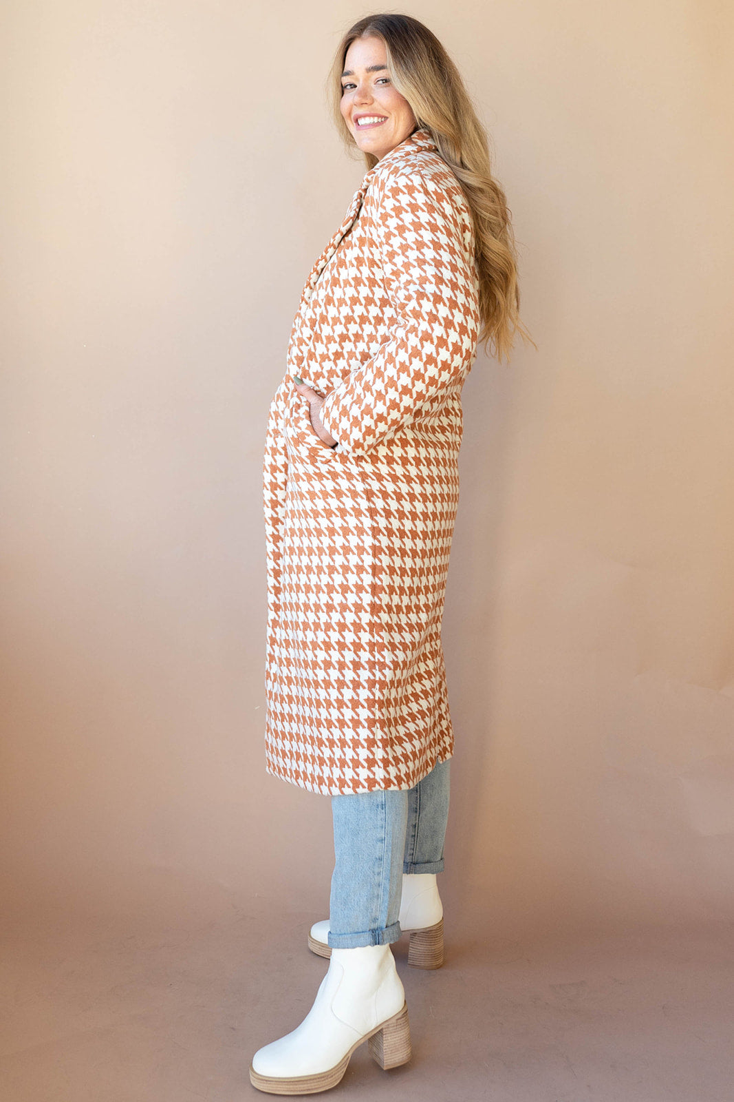 elegant houndstooth coat