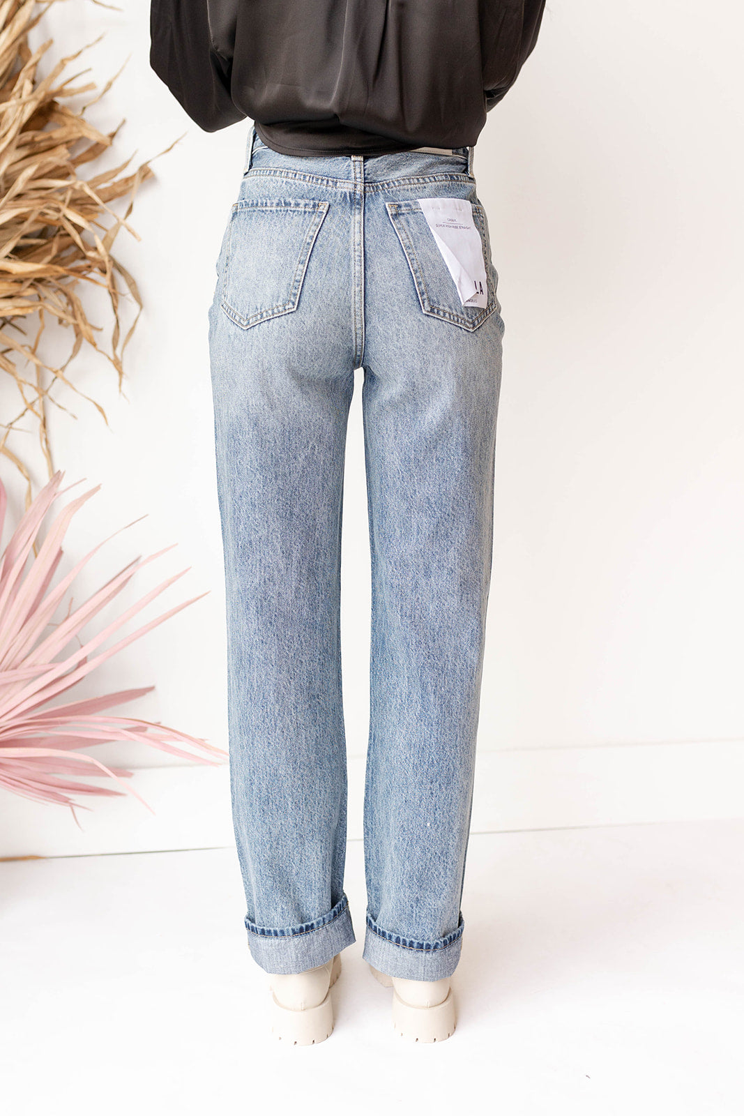 cassie super high rise straight