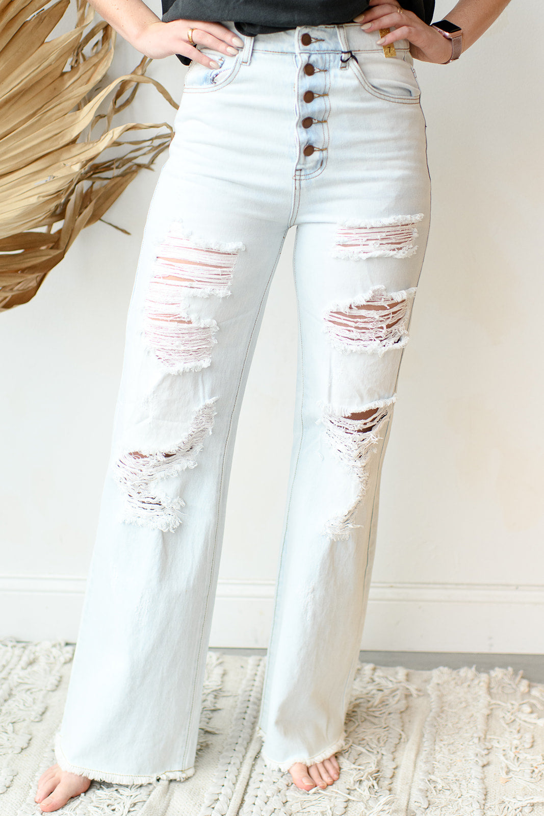 give me 5 button up jeans