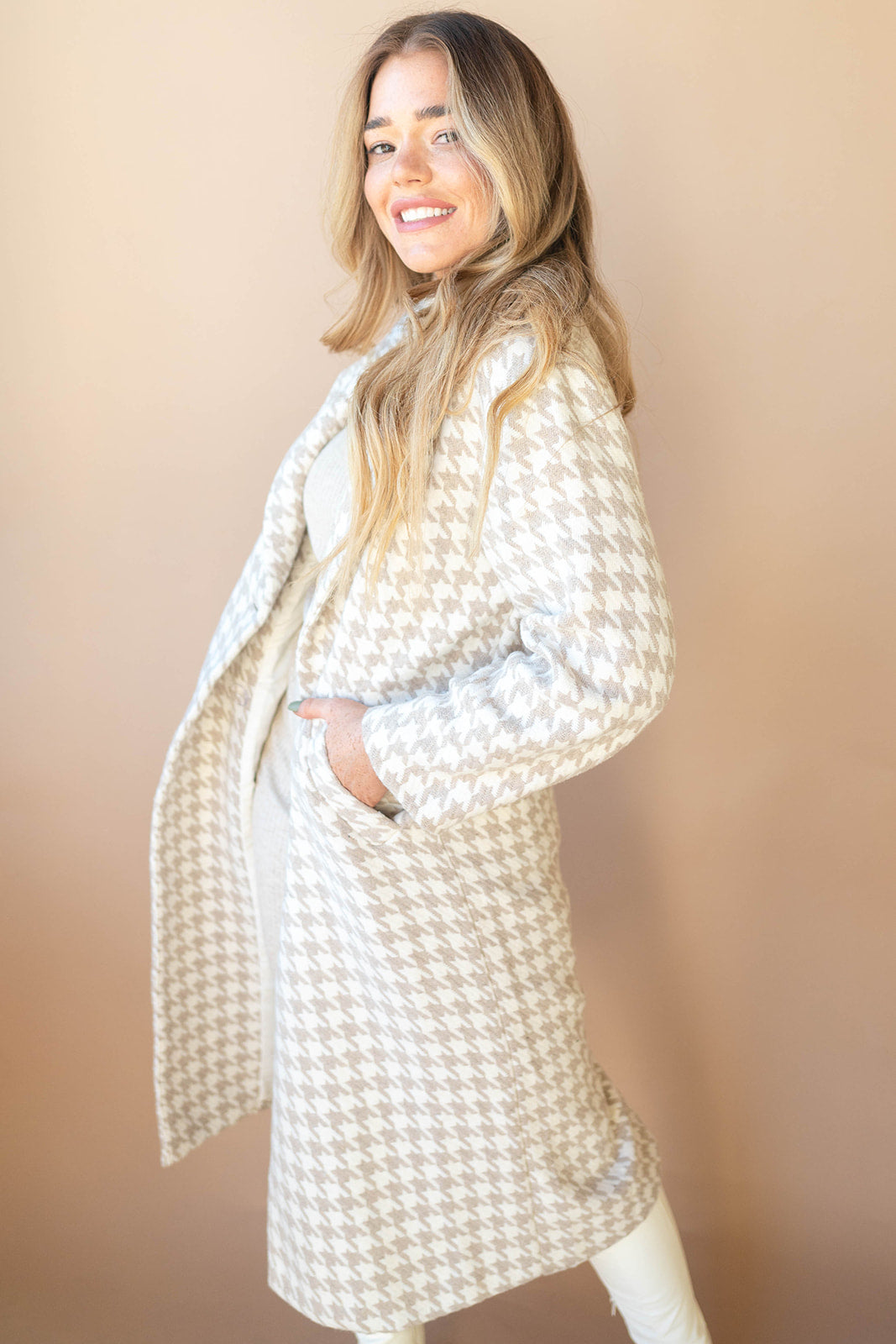 elegant houndstooth coat