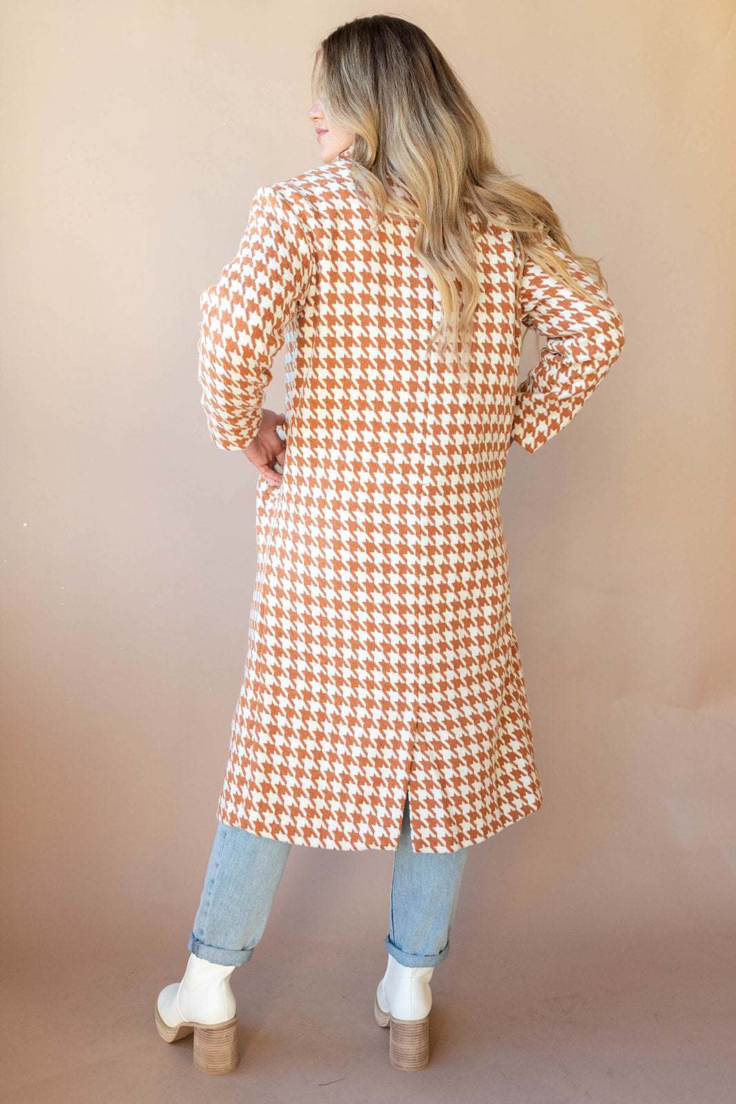 elegant houndstooth coat